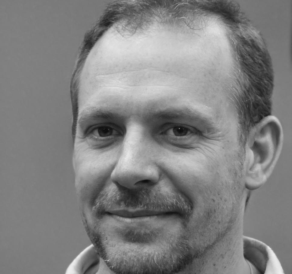 Retrato profesional de Rodrigo Santamaría